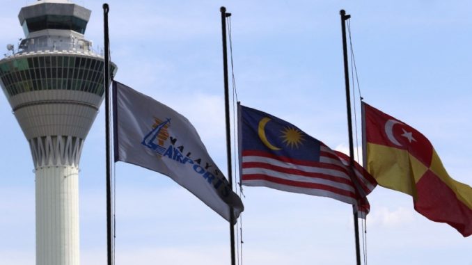 images_News_Asia_malaysian airlines flags